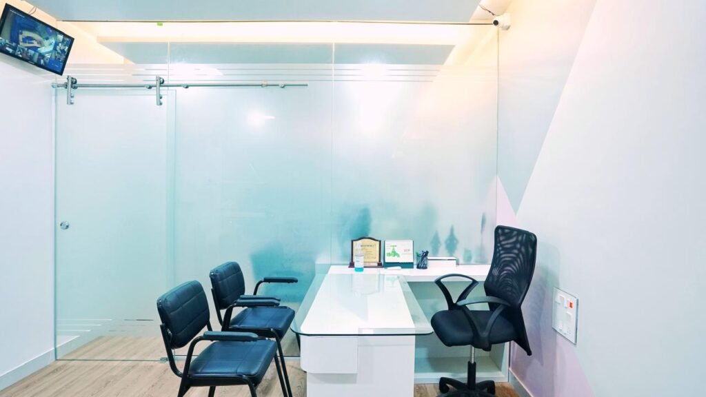Mankars Dental Clinic & Implant Centre